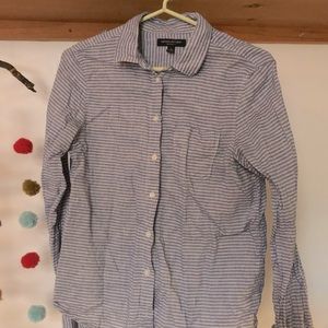 Banana Republic grey/blue striped chambray button down shirt, size S